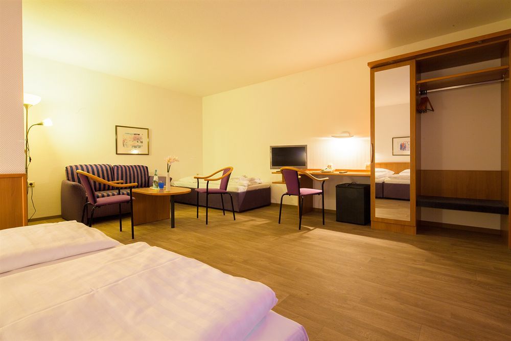 Motel Stralsund Eksteriør bilde