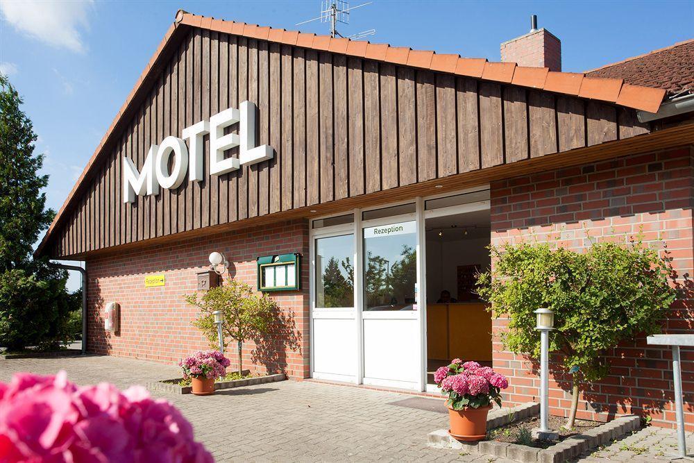 Motel Stralsund Eksteriør bilde