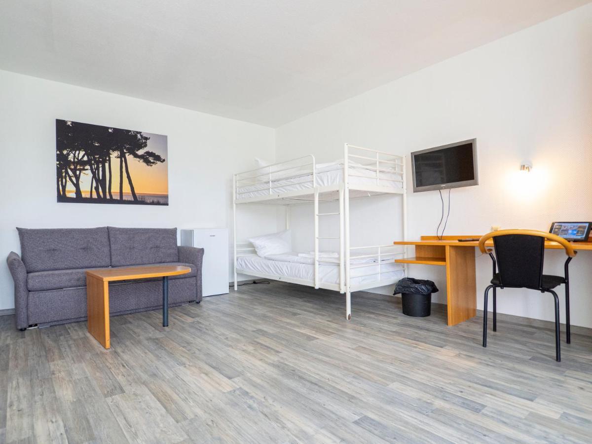 Motel Stralsund Eksteriør bilde