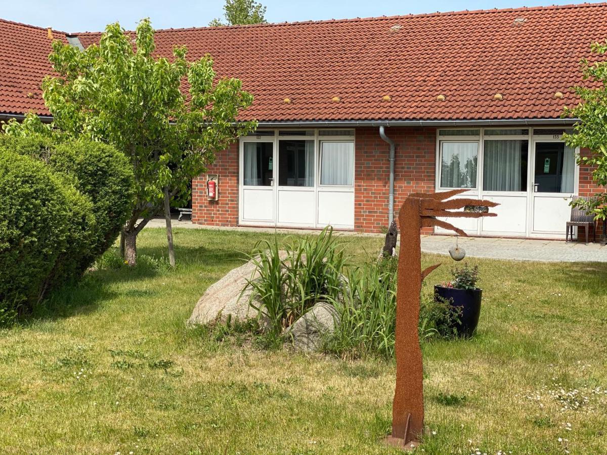 Motel Stralsund Eksteriør bilde