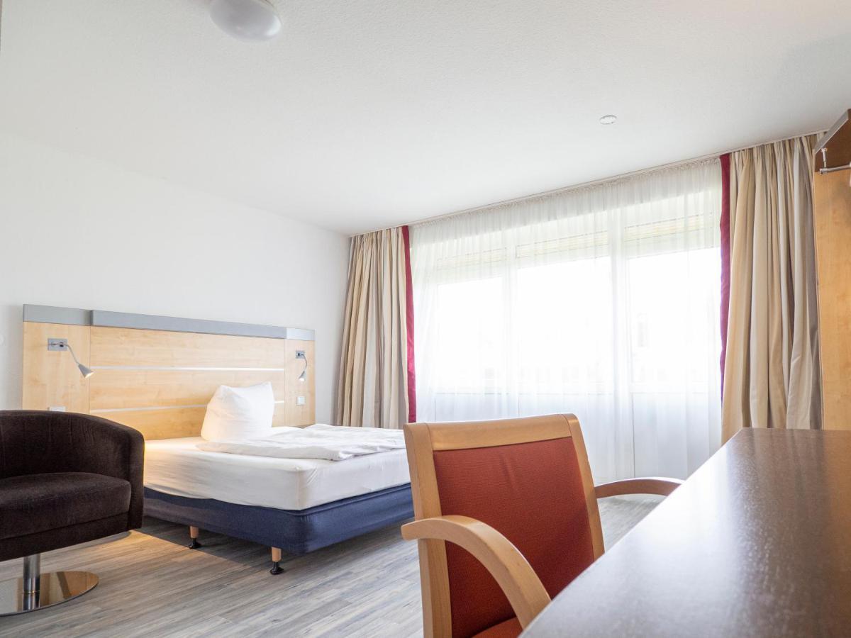 Motel Stralsund Eksteriør bilde