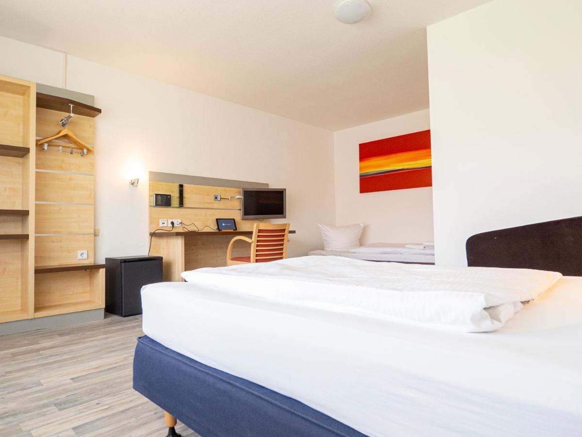 Motel Stralsund Eksteriør bilde